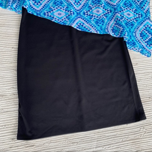 Alice & Olive 2X Asymmetrical Overlay Dress - Picture 2 of 8